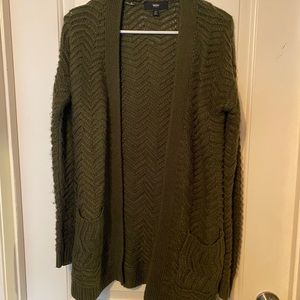 Knit Cardigan with pockets